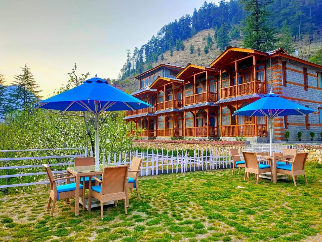 Hotel 8Fold By Larisa, Jibhi Exterior foto